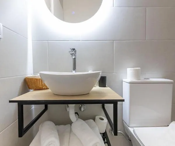 Pagani Blue - Luxury A2 * Kalamata