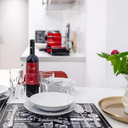 Pagani Blue - Luxury A2 * Kalamata