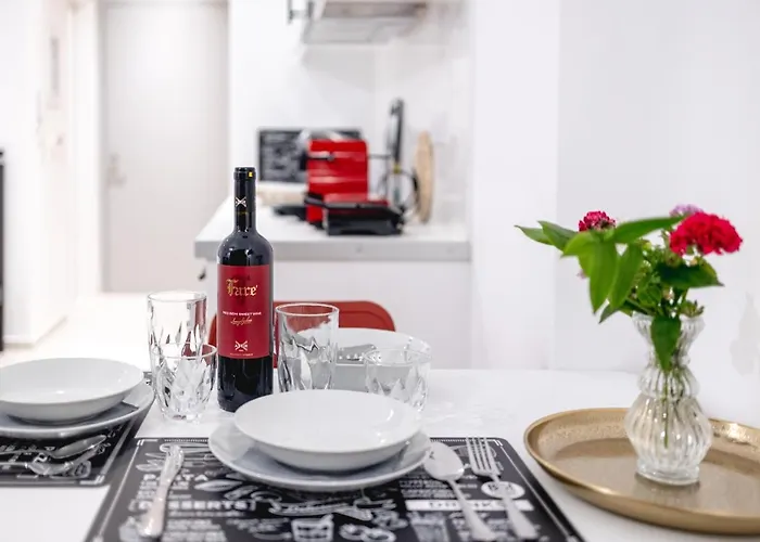 Pagani Blue - Luxury A2 * Kalamáta